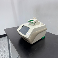 Bio-Rad C1000 Touch Thermal Cycler image 1